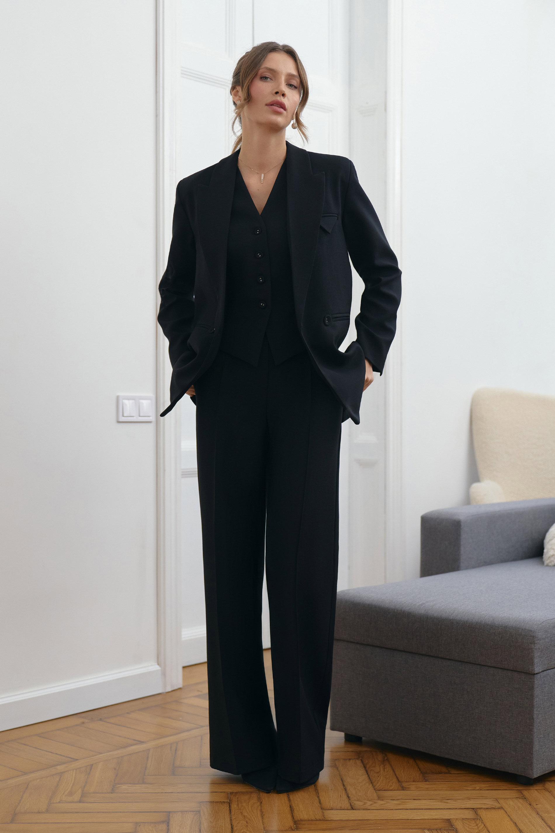 Двубортный жакет oversize кроя BL52201